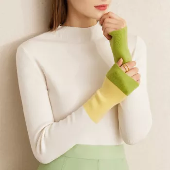 Business Casual Turtleneck: How to Style It Right